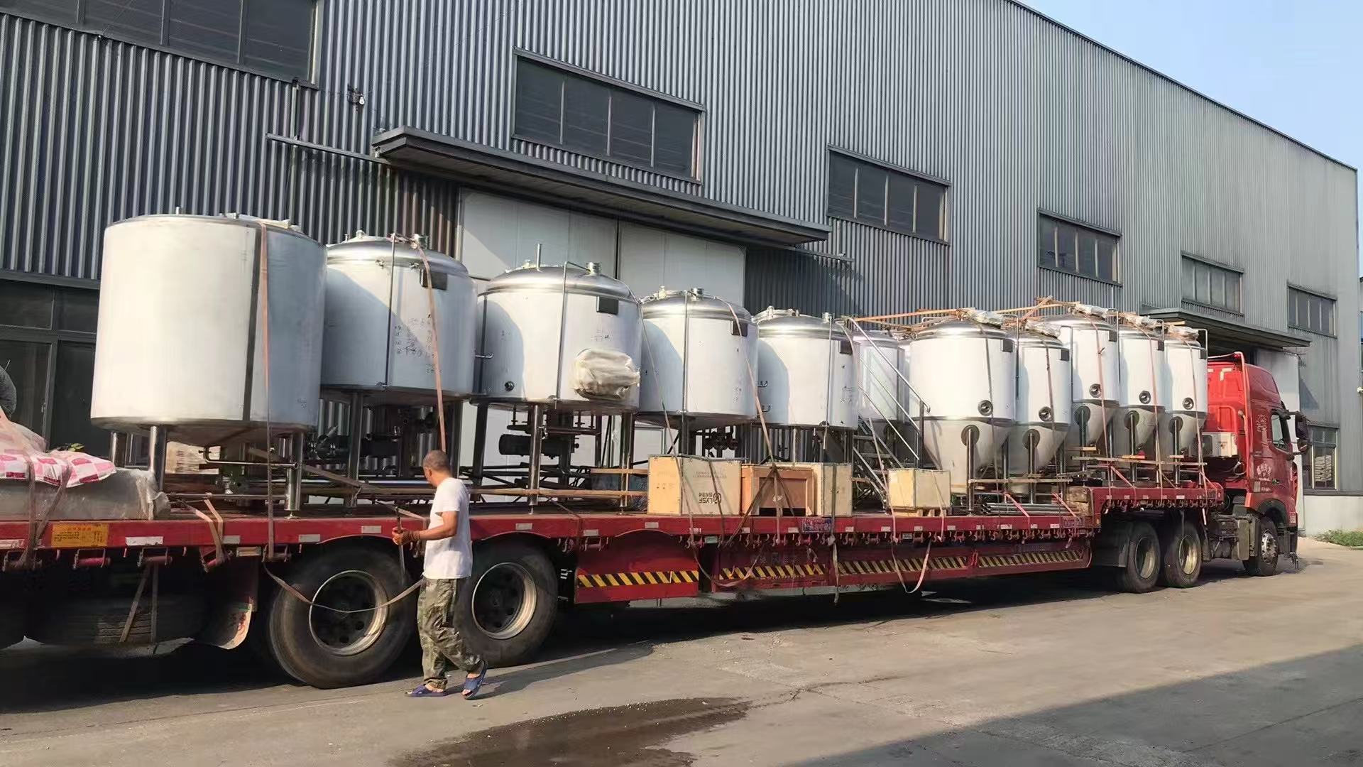 净潭乡精酿啤酒设备厂—精酿啤酒设备